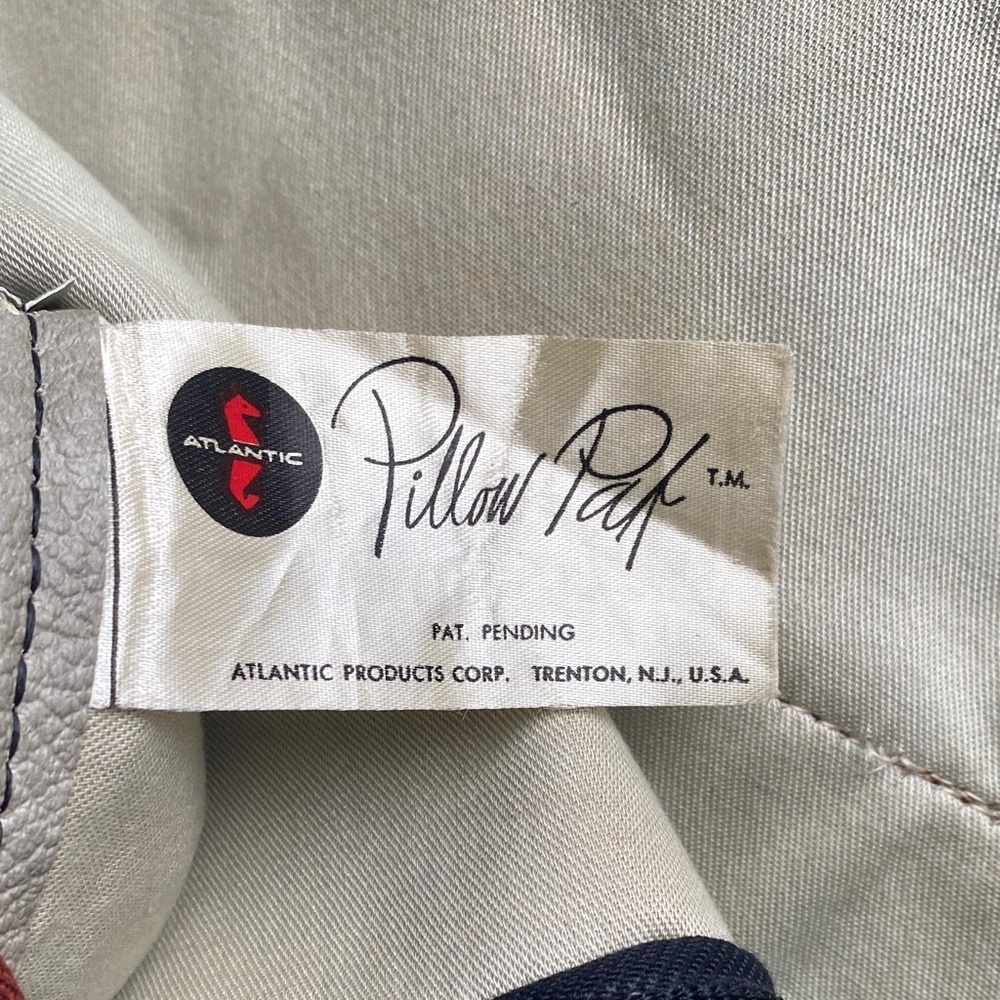 Vintage Atlantic pillow Pak garments bag Colorful Plaid Tote with Red Straps - Picture 7 of 7
